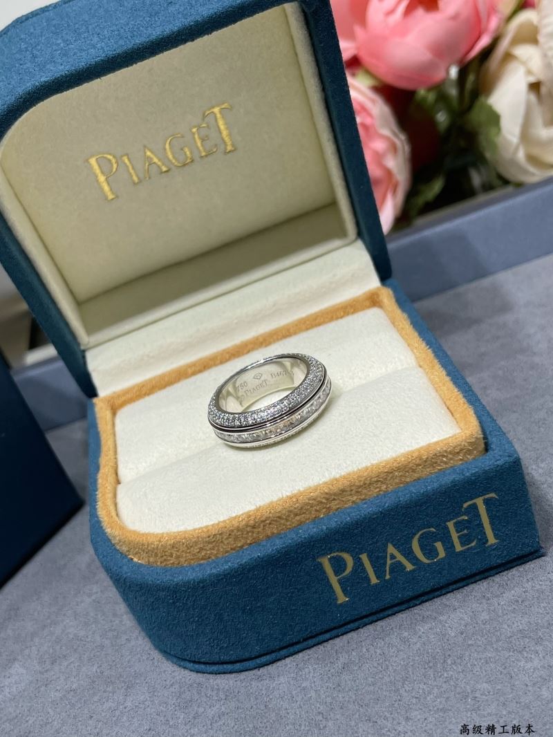 PIAGET